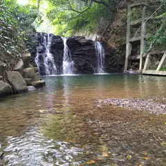 郷道の滝公園