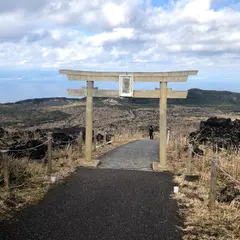 三原神社