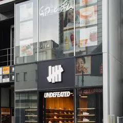 UNDEFEATED HARAJUKU MEJI-DORI / 原宿明治通り店