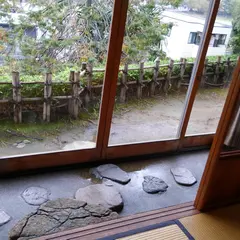 つば甚