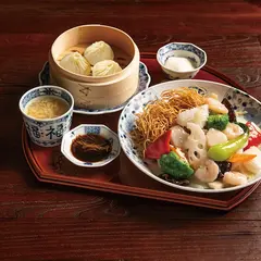 梅梅（めいめい）