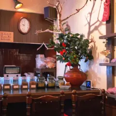 あろうむ