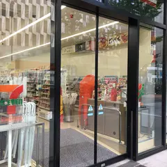 セブン-イレブン梅田曽根崎警察署前店