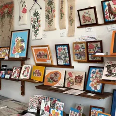 沖縄クラフトショップ 美らむん屋