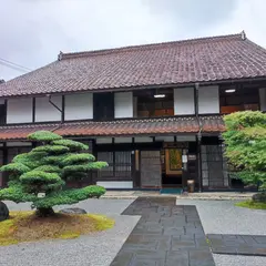 杜塾美術館