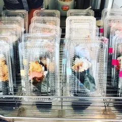 ガレージダイニングイズ