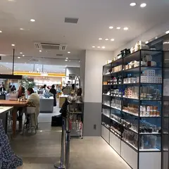 DEAN & DELUCA カフェ ODAKYU 湘南 GATE