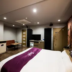 トレヴィホテル
