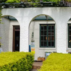 山手１１１番館