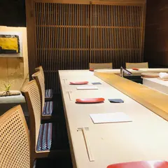鮨 たか山