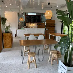 LAULE'A SHRIMP（ラウレアシュリンプ）沖縄店