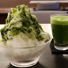 虎屋 カフェ