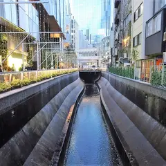 金王橋広場