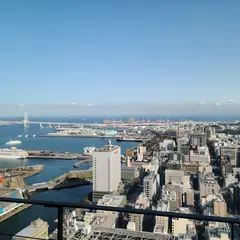 横浜北仲ノット (YOKOHAMA KITANAKA KNOT)