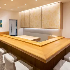 鮨 いくた
