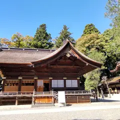 諏訪大社 下社 秋宮