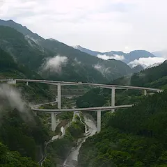 雷電廿六木橋