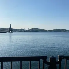 ヴェルニー公園