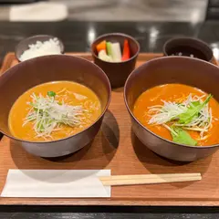 cuud カレーうどん専門店