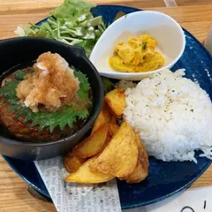 Beringei cafe