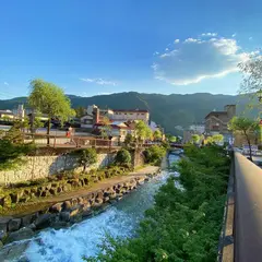 寅家 Toraya Ryokan