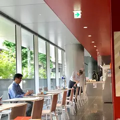 カフェ・ボンフィーノ