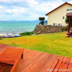 ALOALO BEACH 川平