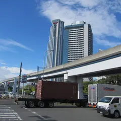 〒559-0033 大阪府大阪市住之江区南港中６丁目