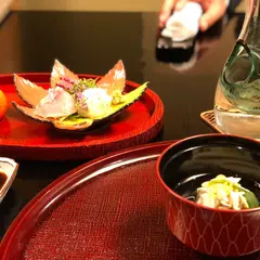 内幸町 雲鶴