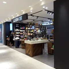 LUSH 天王寺ミオ店