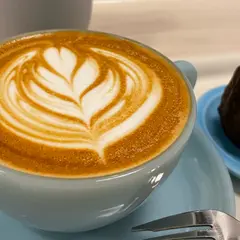UNI COFFEE ROASTERY （ユニコーヒーロースタリー）関内南口