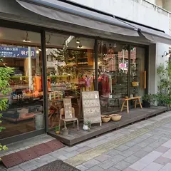 Maito Design Works 蔵前本店