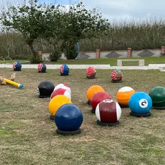 方思温紀念公園