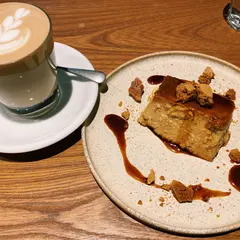 デアストア コーヒー&イータリー(darestore Coffee&Eatery)