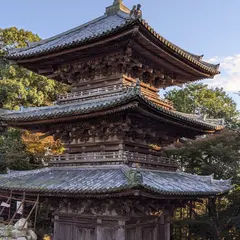 摠見寺 三重塔