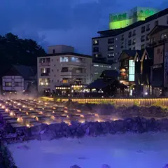 湯畑
