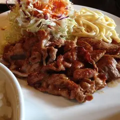洋食バル ウルトラ