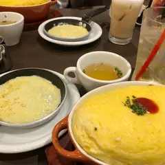 チーズとはちみつ 名古屋ユニモール店