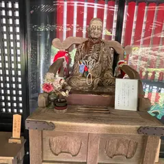 宝厳寺唐門（国宝）