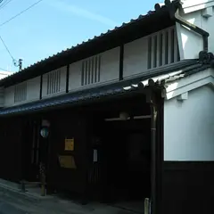 奈良市ならまち格子の家