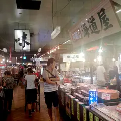 杜の市場