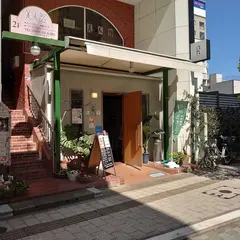 八九