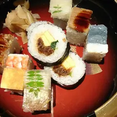 すし萬