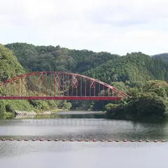 青蓮寺湖