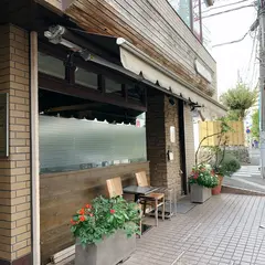 トラットリア セラフィーノ