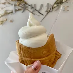 トナリノカフェ