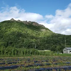 八剣山果樹園