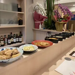 小料理よしこ