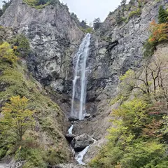 ふくべの大滝駐車場