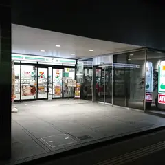 セブン-イレブン大阪西中島７丁目店